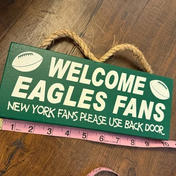 Philadelphia Eagles Fan Funny Fan Wooden Decor Sign  - - Picture 2 of 4